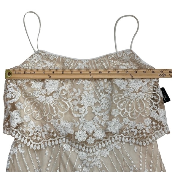 Adrianna Papell NWT Sequin Popover Mermaid Gown in Pearl Size 6 - Picture 15 of 16